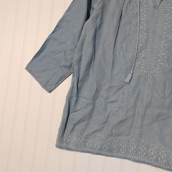 J Jill Denim Chambray Peasant Top Size M 100% Tencel Embroidered Tassels Boho - Picture 4 of 8